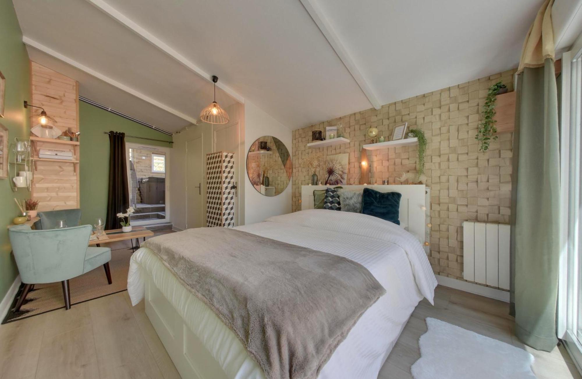 Sainte-Croix-Grand-Tonne Entre Terre & Mer Spa מראה חיצוני תמונה
